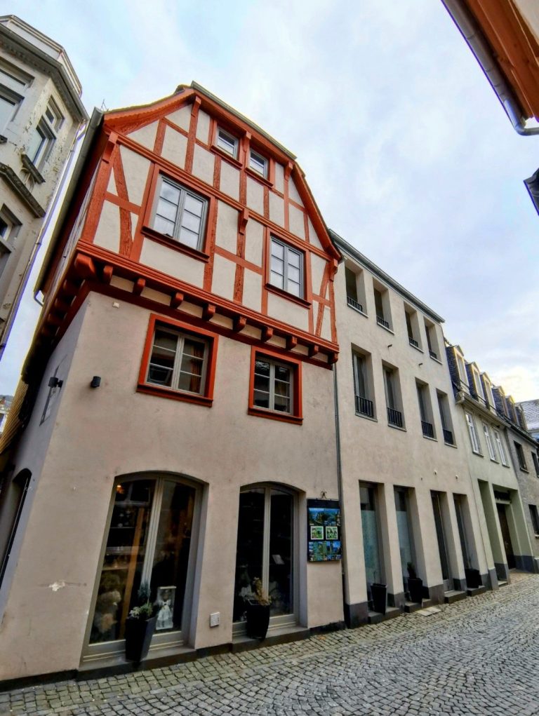 Ferienwohnung Rhein & Wein im 1. OG von Bacchus Holiday Homes – zentral in Bacharach mit Blick auf die Altstadt